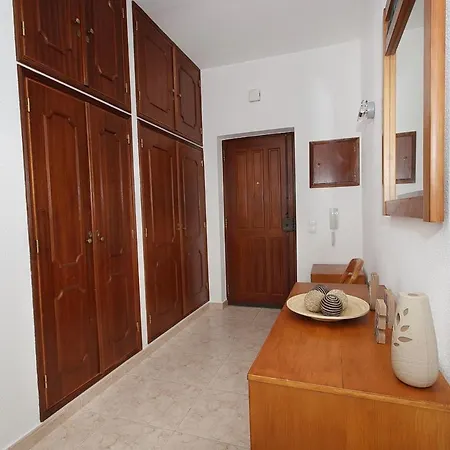 アパート Ferias Sem Carro - E Piscina