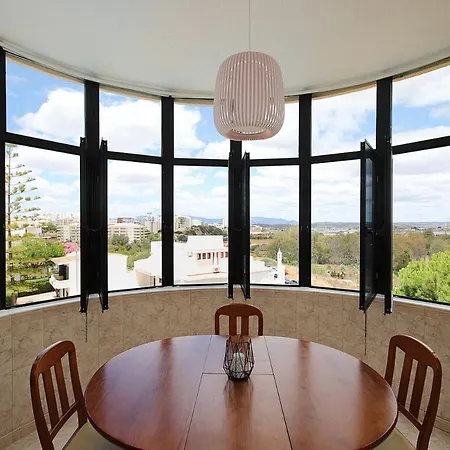 アパート Ferias Sem Carro - E Piscina