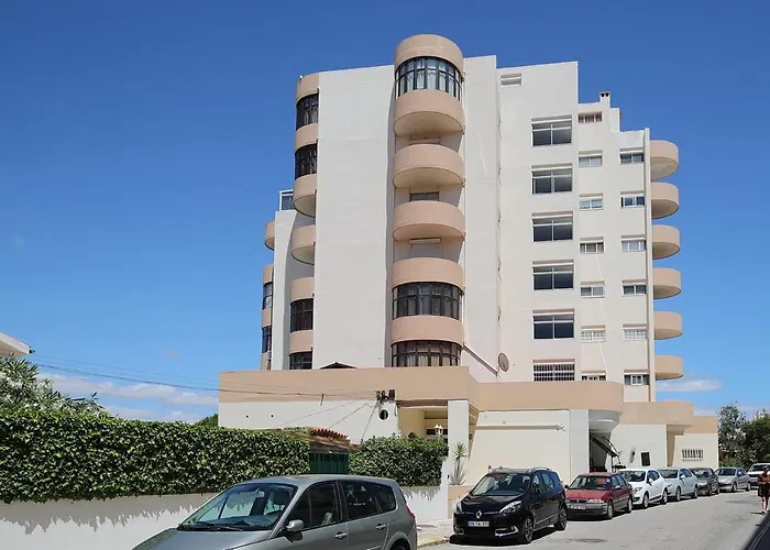 Ferias Sem Carro - E Piscina 波尔蒂芒